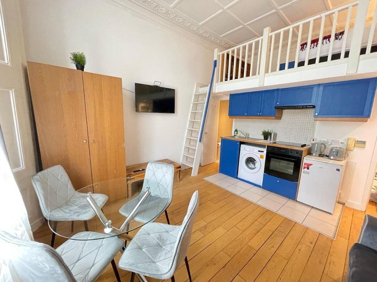 Portobello Road Artistic Studios 'Budget' Londres Quarto foto