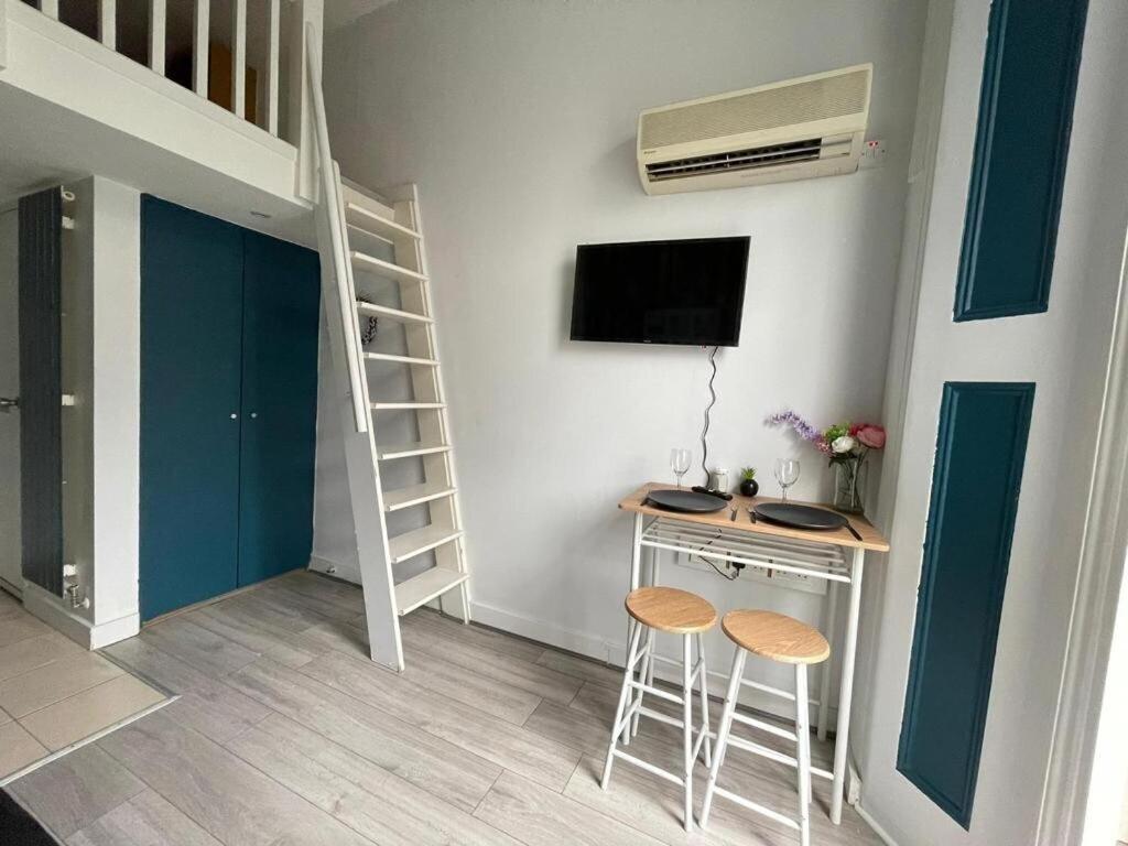 Portobello Road Artistic Studios 'Budget' Londres Quarto foto
