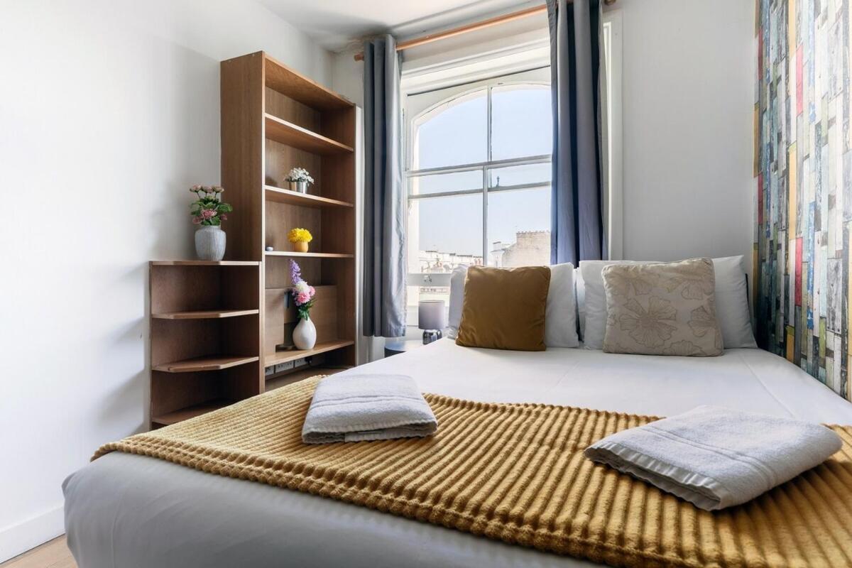 Portobello Road Artistic Studios 'Budget' Londres Quarto foto