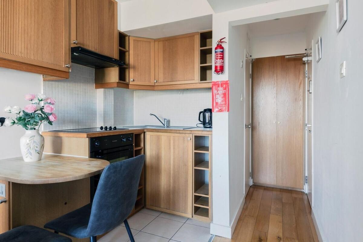 Portobello Road Artistic Studios 'Budget' Londres Quarto foto